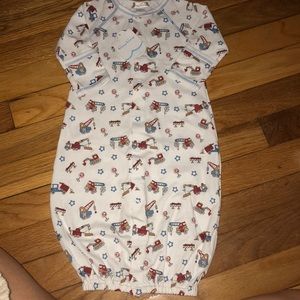Kissy kissy sleeping gown